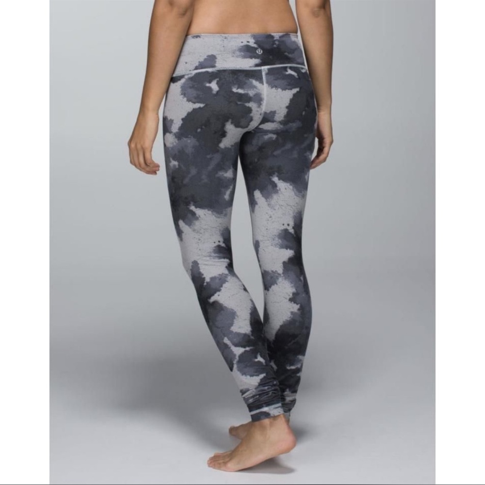 Lululemon Wunder Under 30.5" Floral Platoon Silver Spoon Legging Size 6